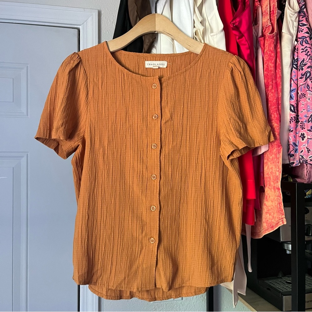 TRADLANDS pumpkin orange gauze rayon poly spandex button up shirt blouse
